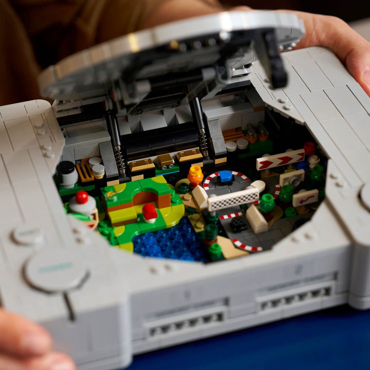 undefined - 4f24f_LEGO_PlayStation_72306.jpg