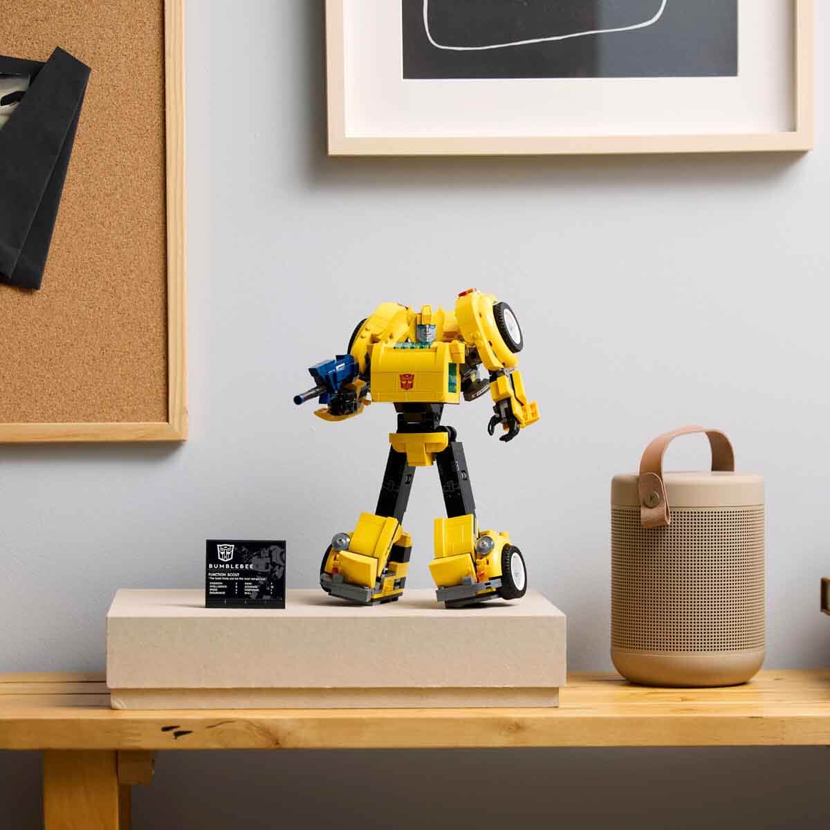 undefined - 502bd_LEGO_Icons_Transformers_Bumblebee_10338_.jpg