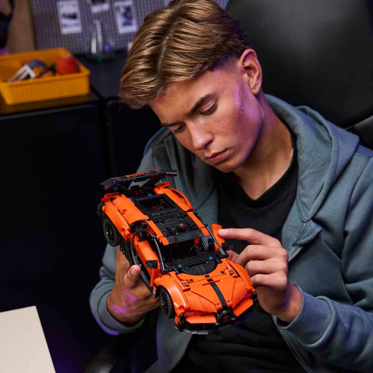undefined - 505ed_LEGO_Technic_Bugatti_Chiron_Pur_Sport_Hiper_Araba_.jpg