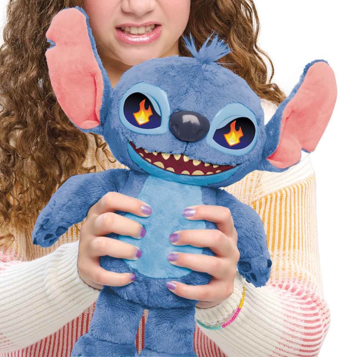 undefined - 5317e_Sesli_ve_Isikli_Disney_Stitch_Interaktif_Pelus_TTC.jpg