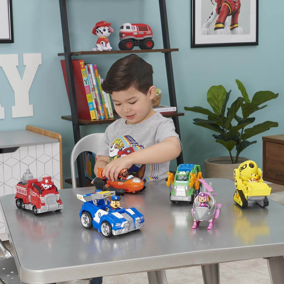 undefined - 5368d_Paw_Patrol_Chase_ve_Donusebilen_Deluxe_Polis_Araci.jpg