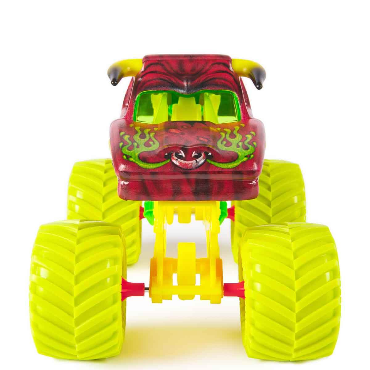 undefined - 53bd2_124_Monster_Jam_Die_Cast_Kamyon_S22.jpg