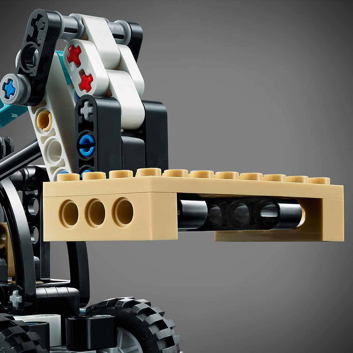 undefined - 5444a_LEGO_Technic_Teleskopik_Yukleyici_42133.jpg