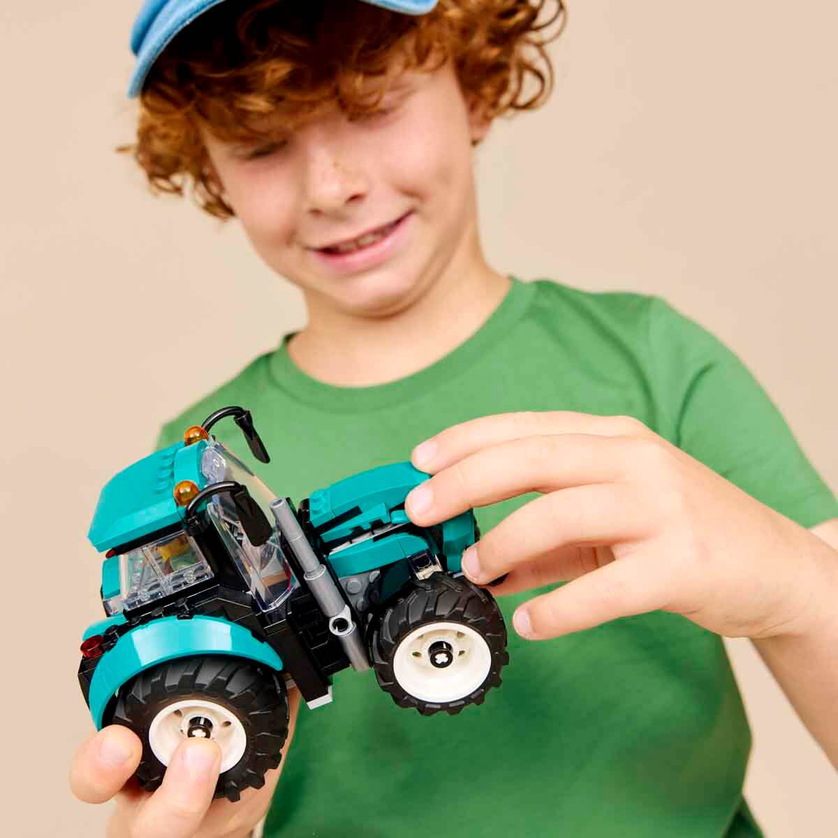 undefined - 544c0_LEGO_City_Traktor_60498.jpg