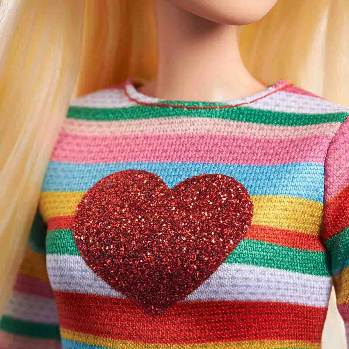 undefined - 548e6_Barbie_Malibu_Bebek_HGT13.jpg
