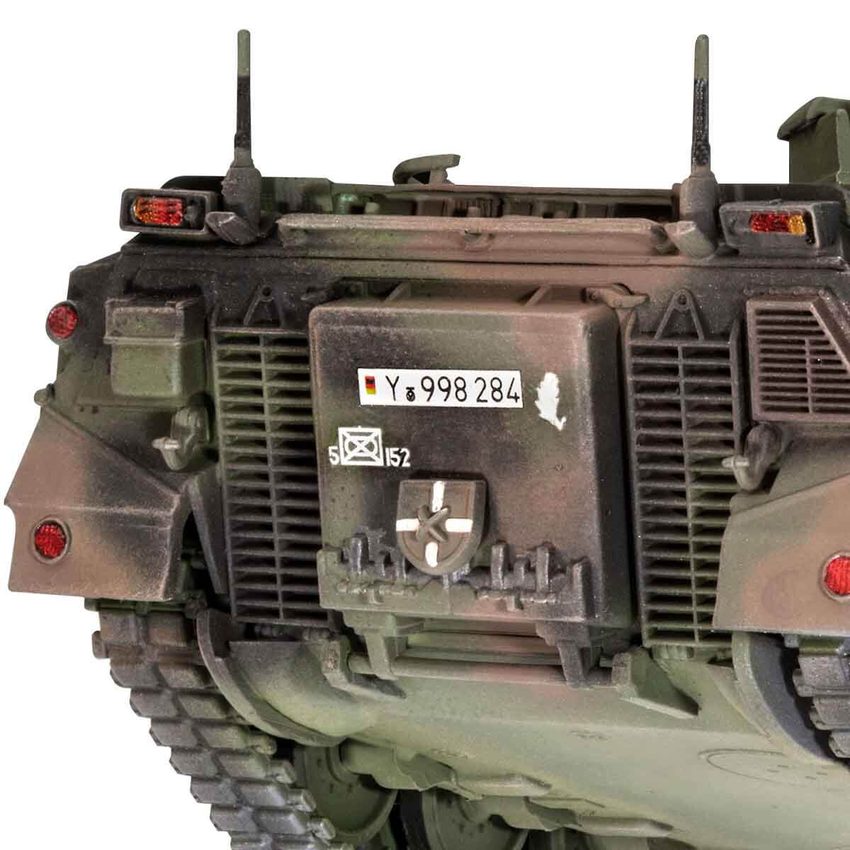 undefined - 5591c_Revell_1_72_SPz_Marder_1A3_VSO03326.jpg