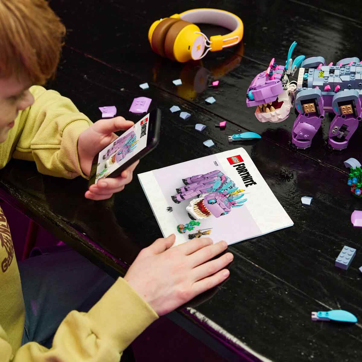 undefined - 56300_LEGO_Fortnite_Tontis_77077.jpg