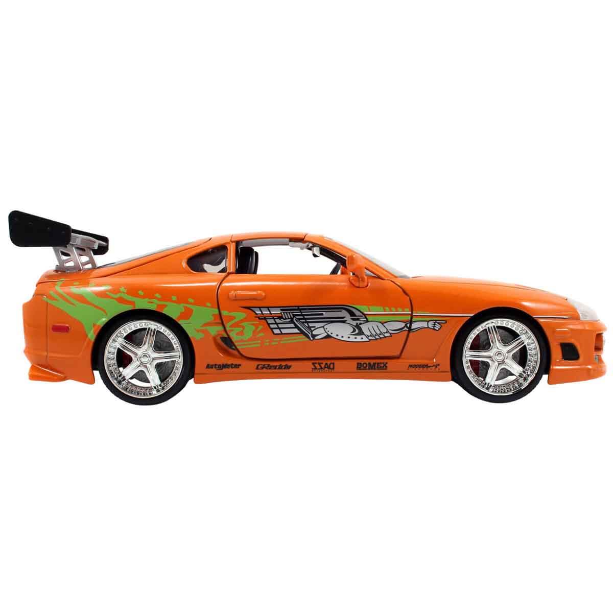 undefined - 56c6a_1_24_Fast_amp__Furious_Die_Cast_Brian_Figuru_ve_To.jpg