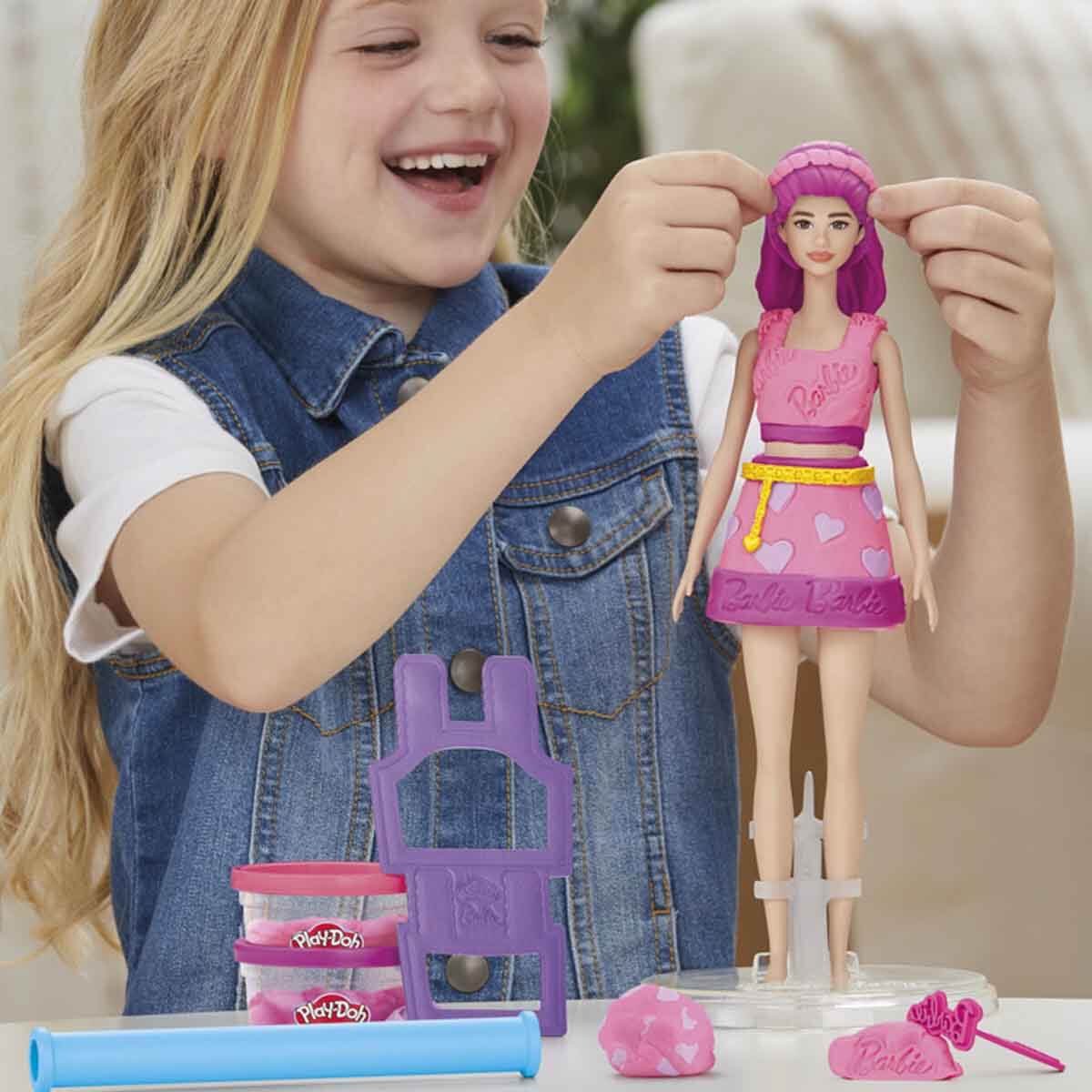 undefined - 579c1_Play_Doh_Barbie_Kalpler_ve_Sac_Oyun_Hamuru_Seti.jpg