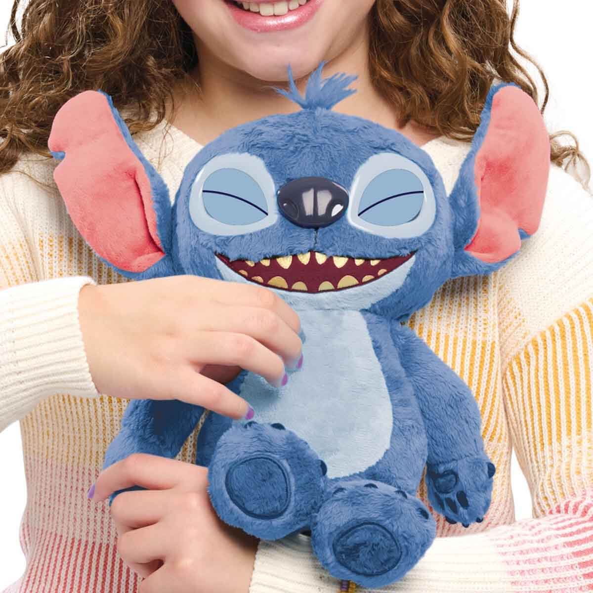 undefined - 57be1_Sesli_ve_Isikli_Disney_Stitch_Interaktif_Pelus_TTC.jpg