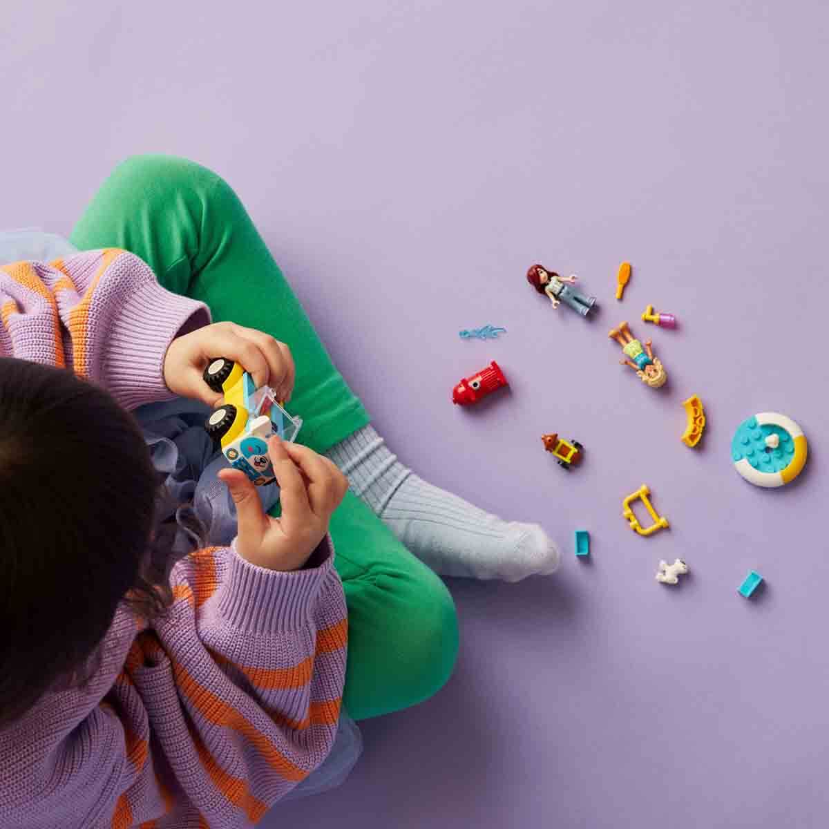 undefined - 57e85_LEGO_Friends_Kopek_Kuaforu_Arabasi_42635_.jpg