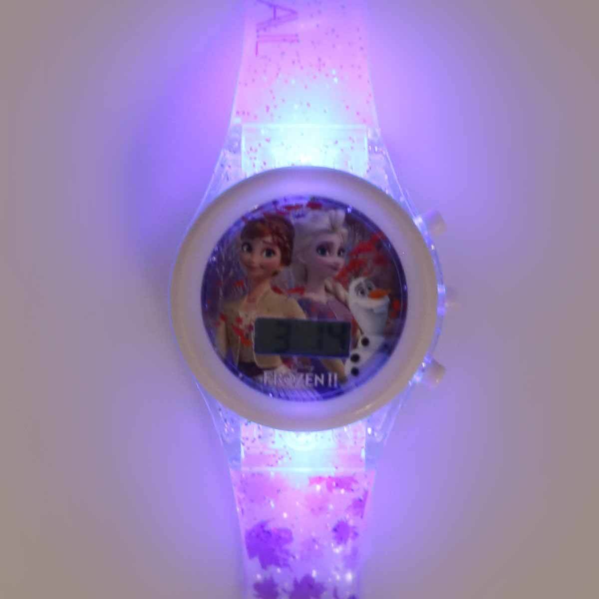 undefined - 5836b_Disney_Frozen_Led_Isikli_Dijital_Kol_Saati_OTTO424.jpg