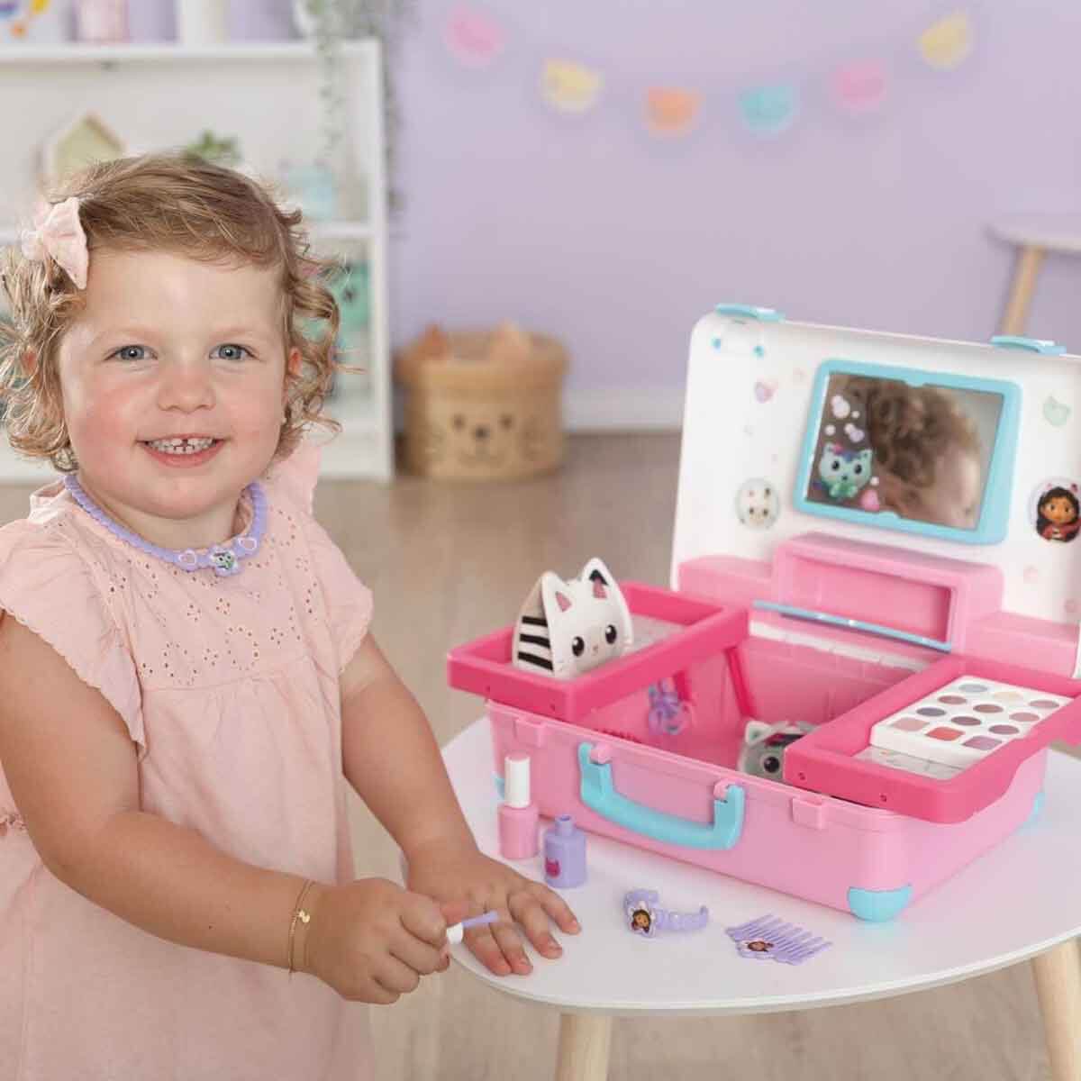 undefined - 58835_Gabbys_Dollhouse_Cantali_Guzellik_Seti.jpg
