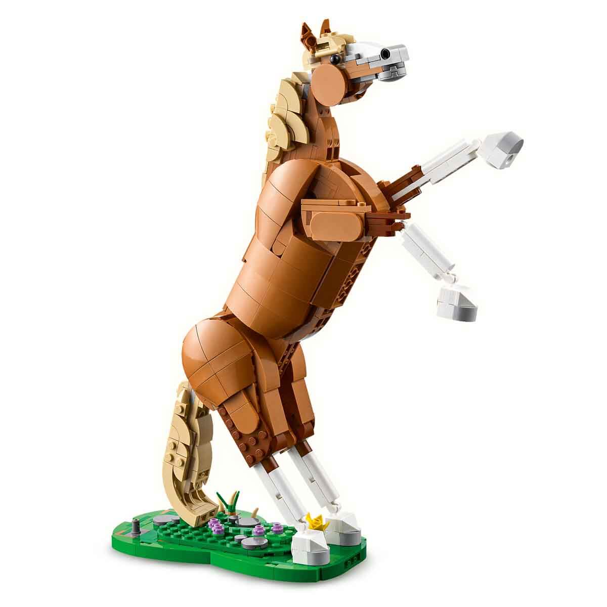 undefined - 5a5b2_LEGO_Creator_3u_1_Arada_Guzel_At_31166_.jpg