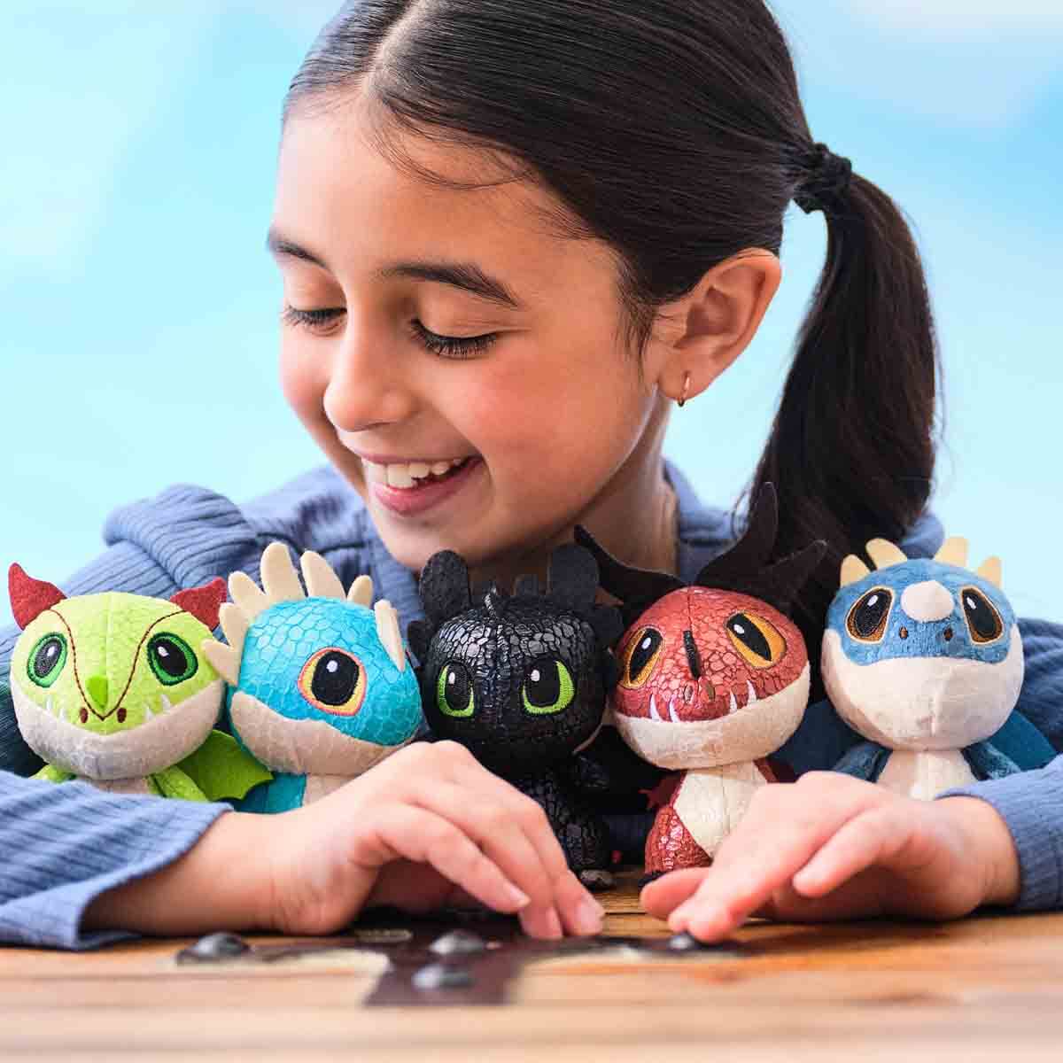 undefined - 5a75c_Ejderhani_Nasil_Egitirsin_Mini_Pelus_Surpriz_Paket.jpg
