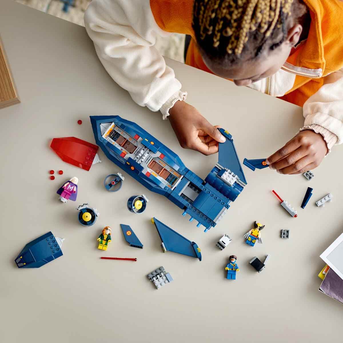 undefined - 5ad5c_LEGO___Marvel_X-Men_X-Jet_76281_.jpg