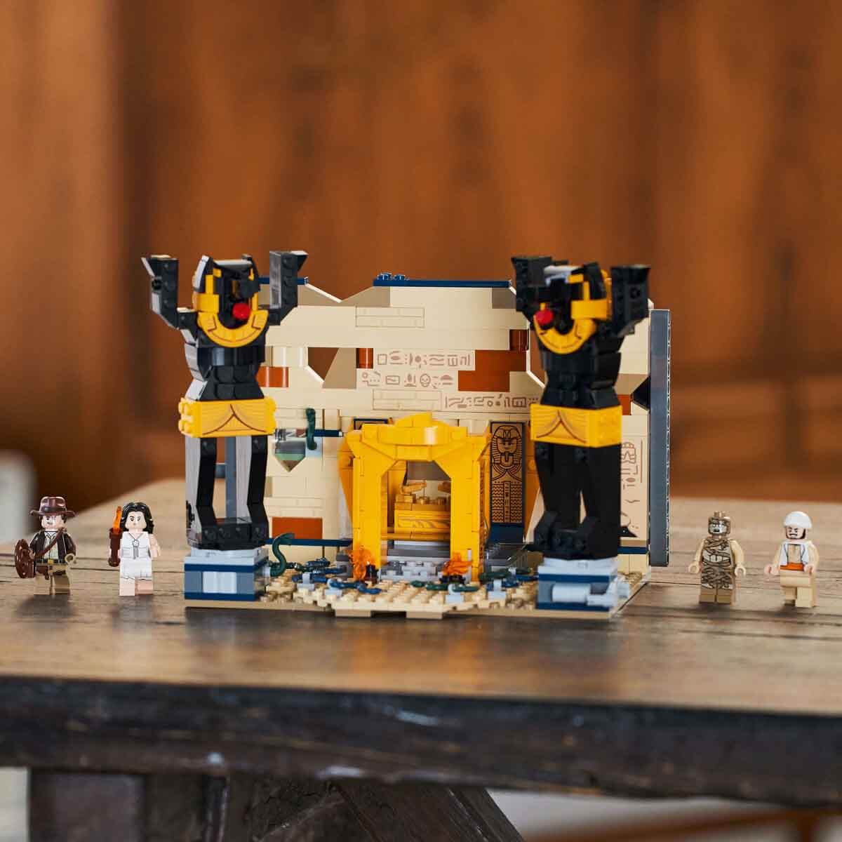 undefined - 5c125_LEGO_Indiana_Jones_Kayip_Mezardan_Kacis_77013_.jpg