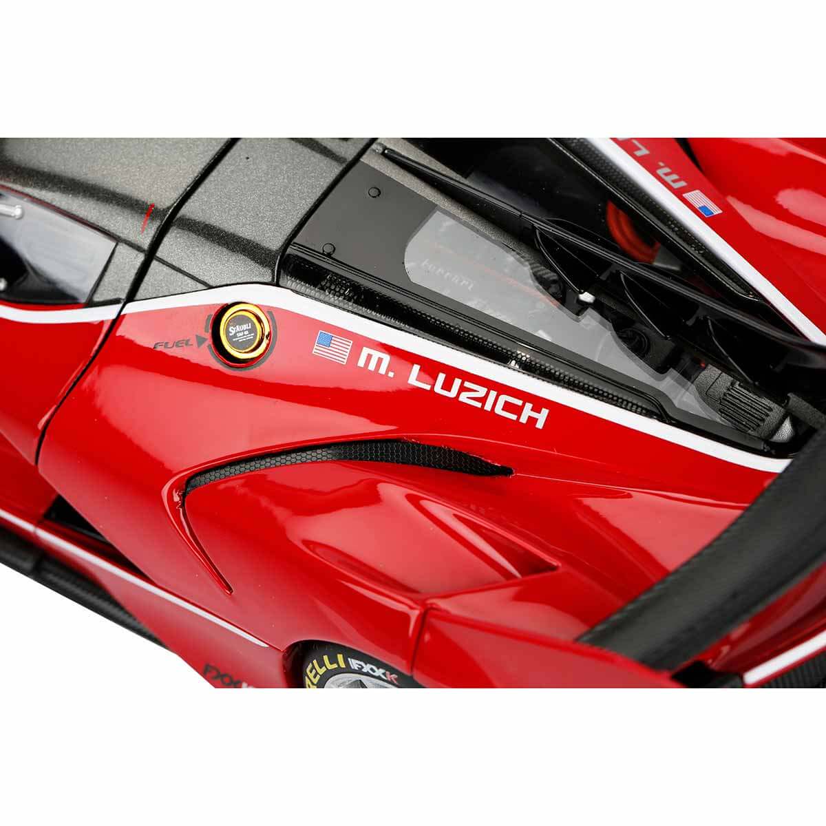undefined - 5c509_1:18_Ferrari_Signature_Series_FXX_K_Evo_Model_Arab.jpg