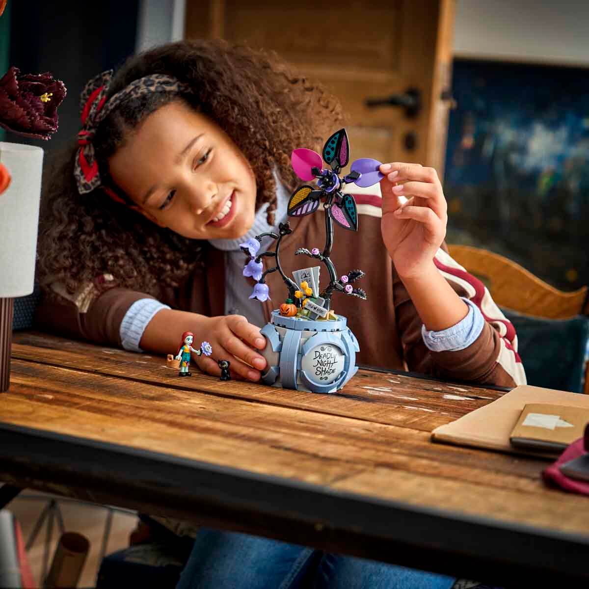 undefined - 5cad6_LEGO_Disney_Sally___nin_Saksisi_43288.jpg