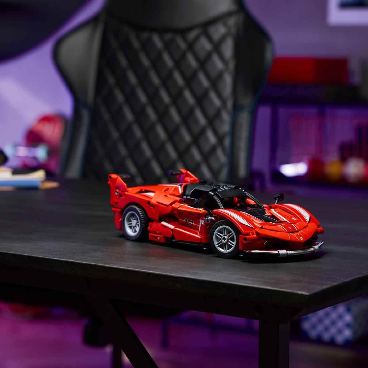 undefined - 5f611_LEGO_Technic_Ferrari_FXX_K_42212_.jpg