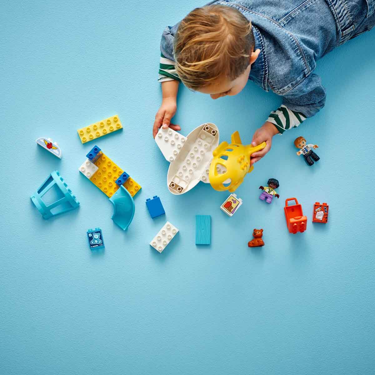 undefined - 5f88e_LEGO_DUPLO_Kasabasi_Ilk_Havaalani_Deneyimi_10443_.jpg