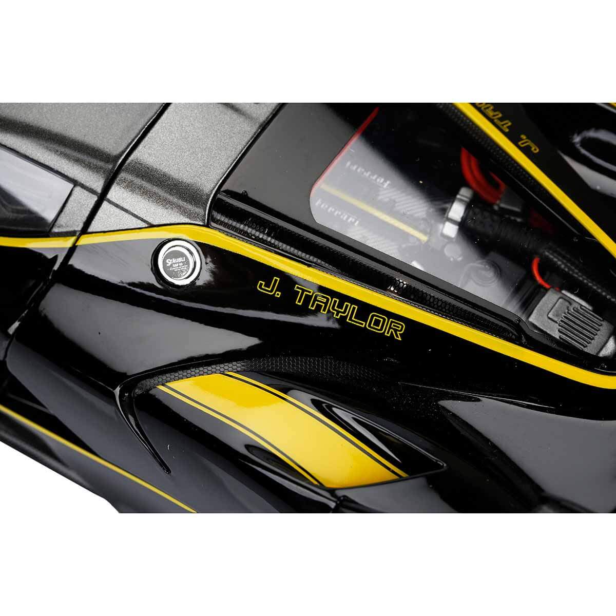 undefined - 5fe86_1:18_Ferrari_FXX_K_Model_Araba.jpg