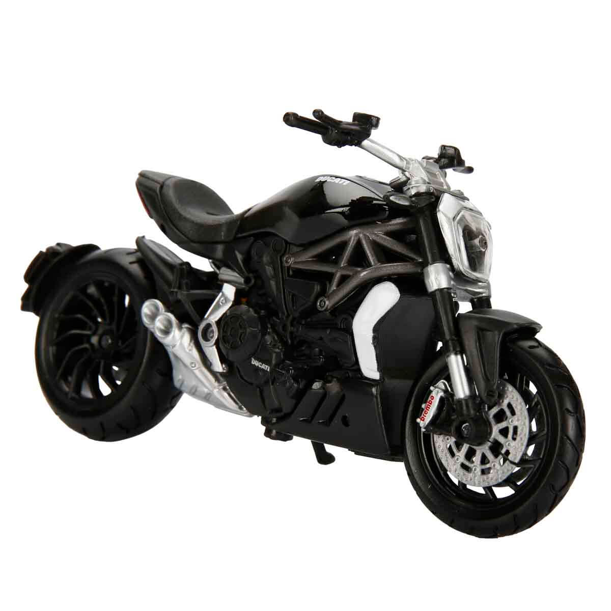 undefined - 62ff5_1:18_Ducati_Motor.jpg