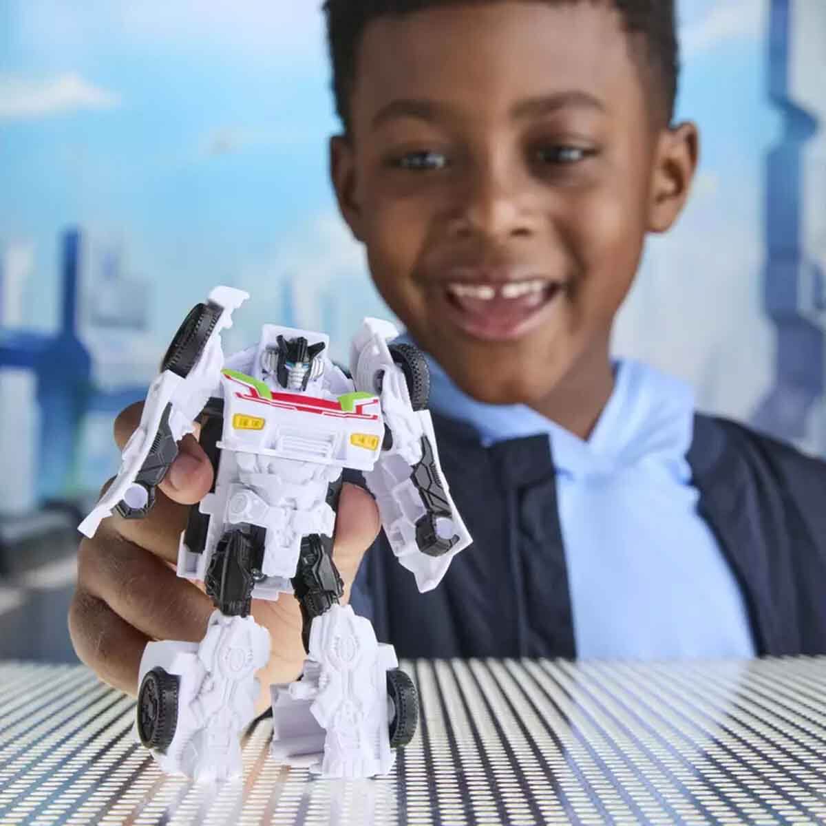 undefined - 6320c_Transformers_Cyberworld_Cyber_Changers_Donusebilen.jpg