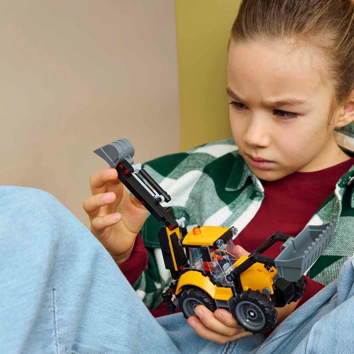 undefined - 637d0_LEGO_City_Sari_Kazici_Yukleyici___Insaat_Oyuncagi_.jpg