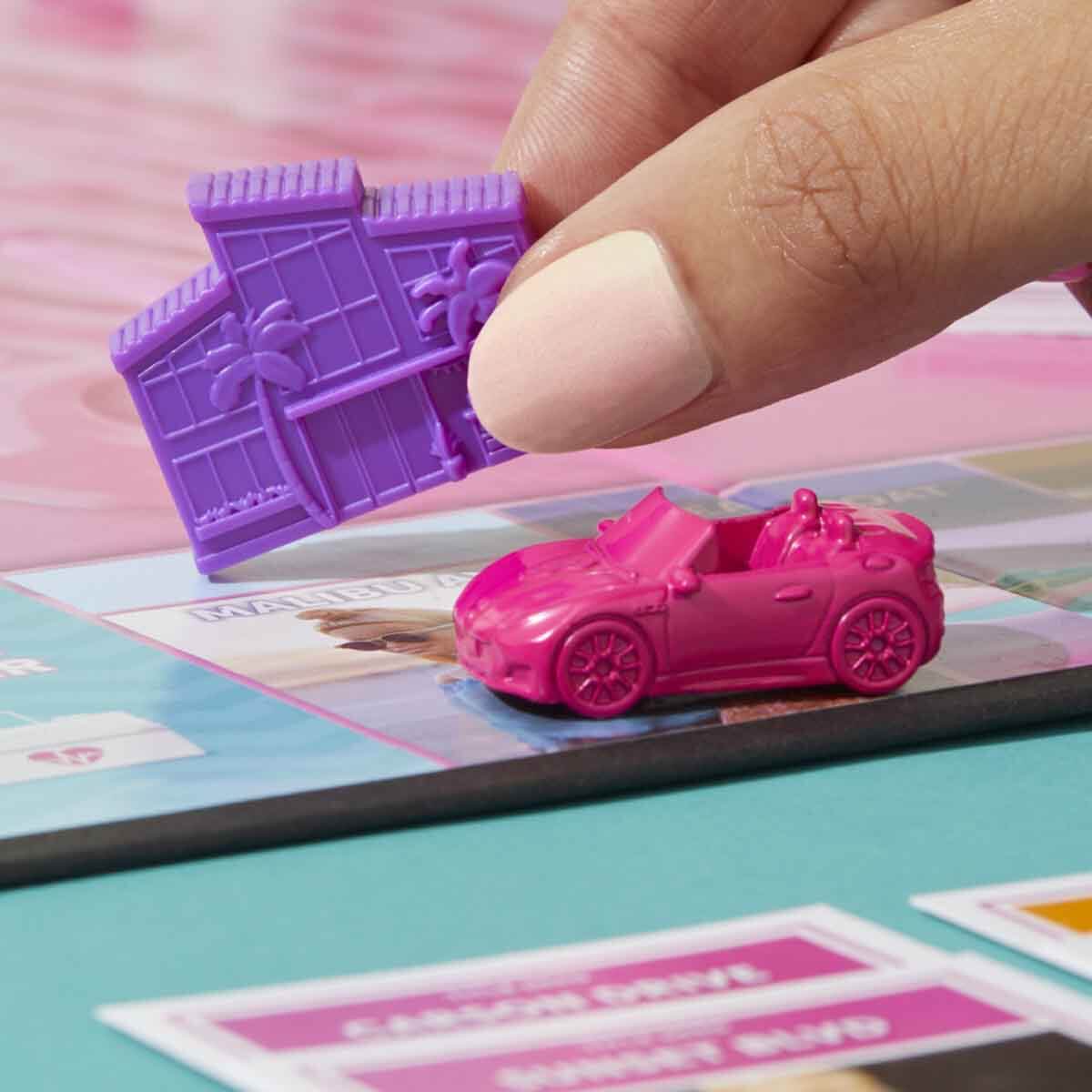 undefined - 66674_Monopoly_Barbie_Kutu_Oyunu.jpg