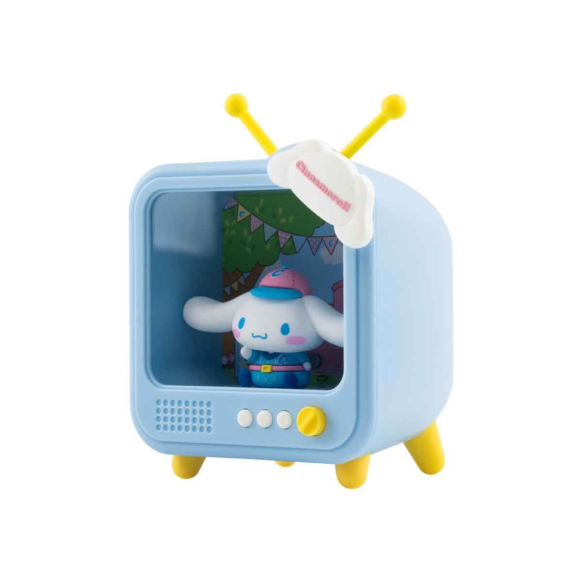 undefined - 66761_Hello_Kitty_and_Friends_Tv_Light_Up_Figuru.jpg