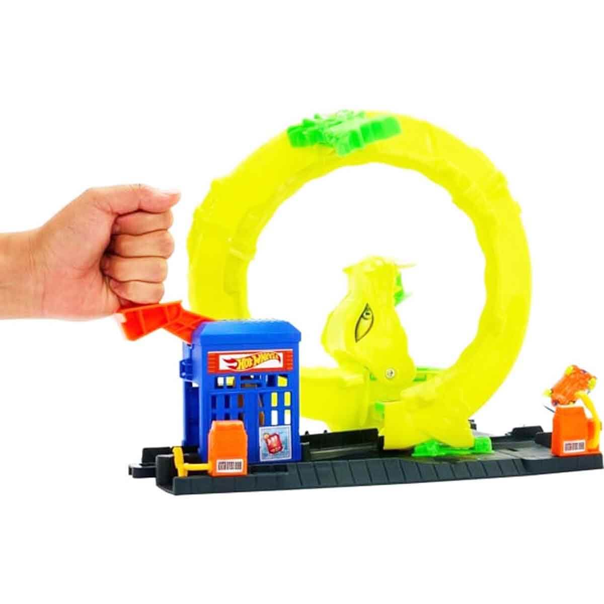 Hot Wheels City Düşmanlarla Mücadele Serisi HDR29 - Jbm63 Snake