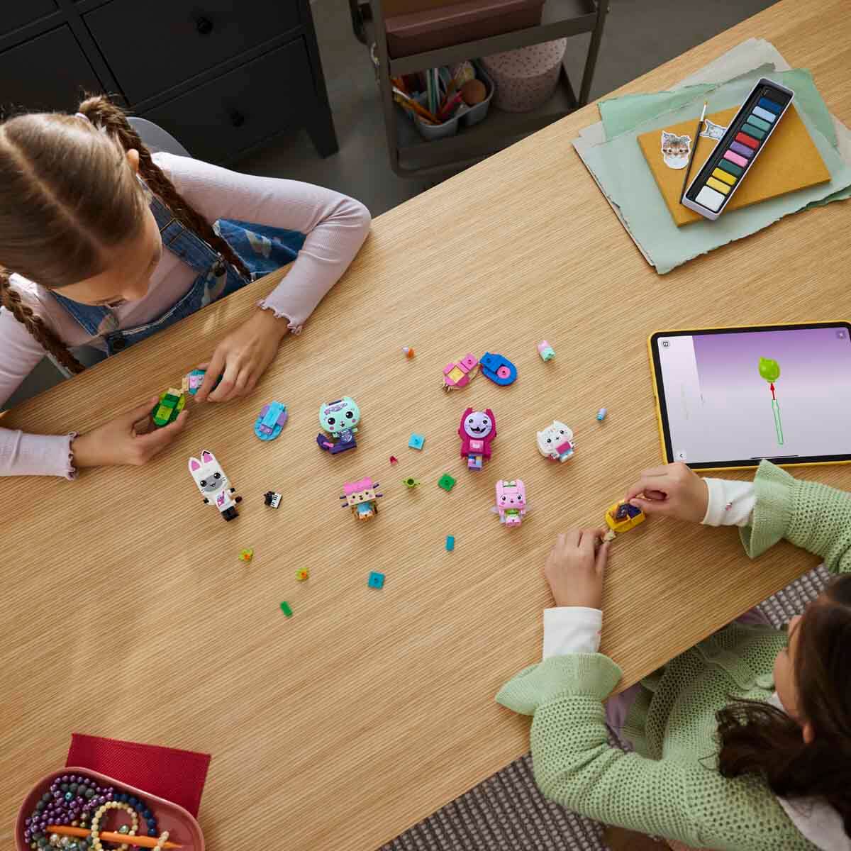 undefined - 69af5_LEGO_Gabbys_Dollhouse_Gabbynin_Parcalarla_Insa_Edi.jpg