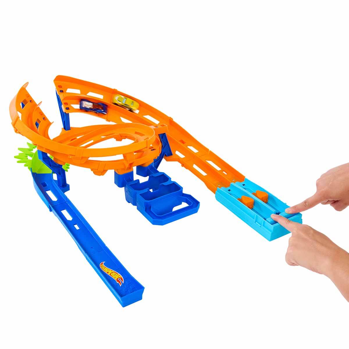 undefined - 6b026_Hot_Wheels_Ikili_Yaris_ve_Akrobasi_Pisti_HTK17.jpg