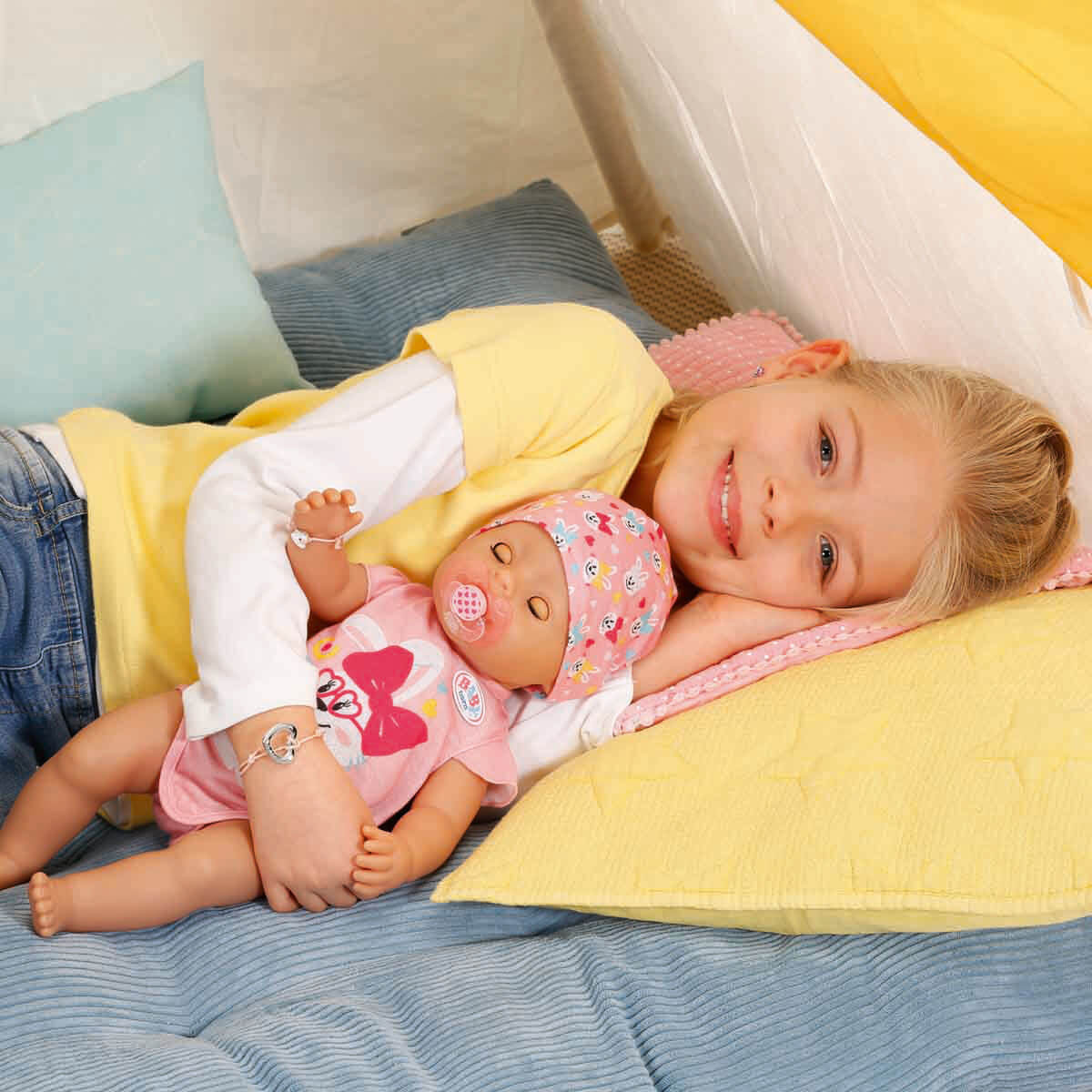 undefined - 6b097_Mucize_Kiz_Bebek_43_cm.jpg
