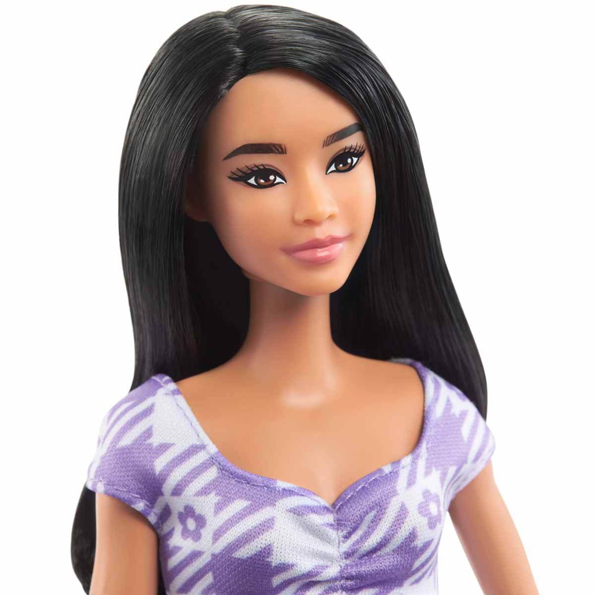 undefined - 6c031_Barbie_Fashionistas_Buyuleyici_Parti_Bebegi_HPF75.jpg