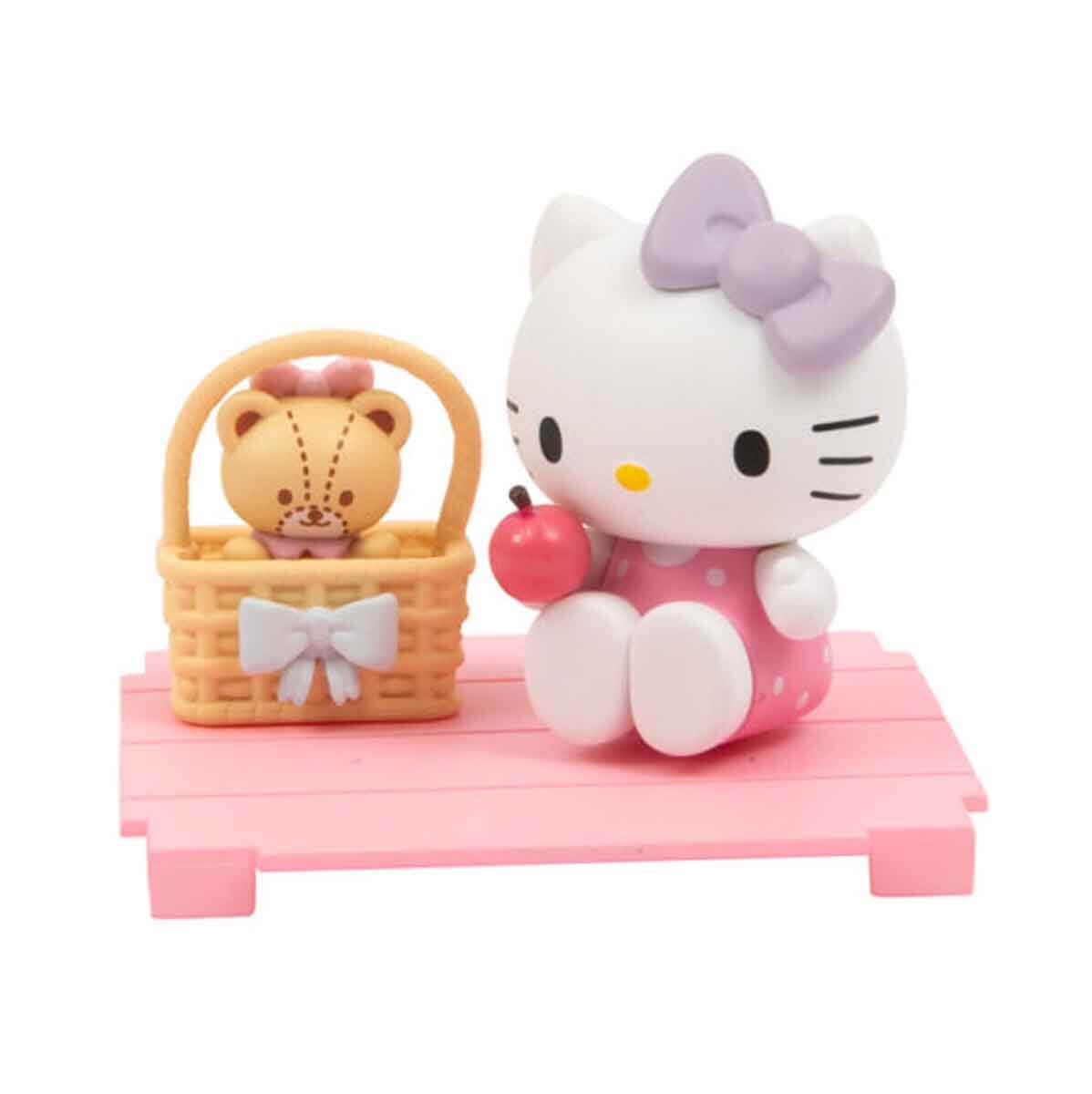undefined - 6ece1_Hello_Kitty_ve_Oyun_Arkadasi_Serisi_Surpriz_Figur_.jpg