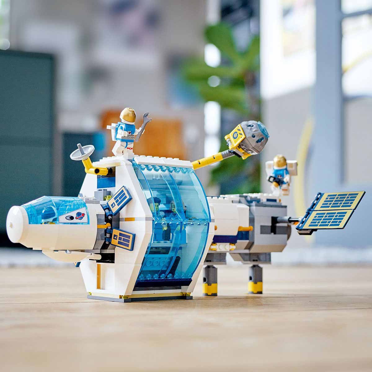 undefined - 6f7c2_LEGO_City_Ay_Uzay_Istasyonu_60349.jpg