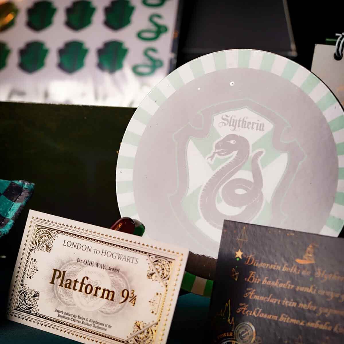 undefined - 6fa34_Harry_Potter_Hediye_Kutusu_Slytherin.jpg
