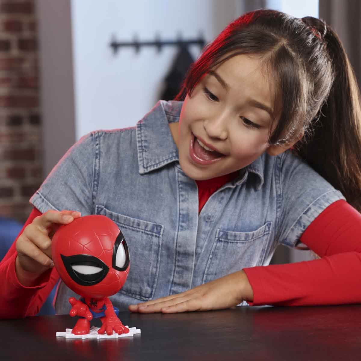 undefined - 6fd92_Sesli_ve_Isikli_Marvel_SenseATional_SpiderMan_Figu.jpg