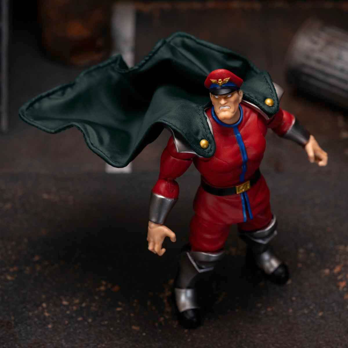 undefined - 70025_Street_Fighter_II_M_Bison_Eklemli_Figur.jpg