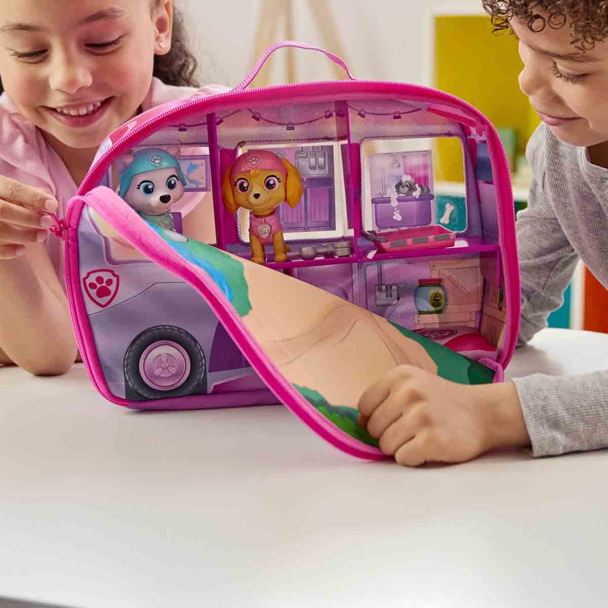 undefined - 70557_PAW_Patrol_Cantali_Yavru_Kopek_Tatili_Kurtarma_Oyu.jpg