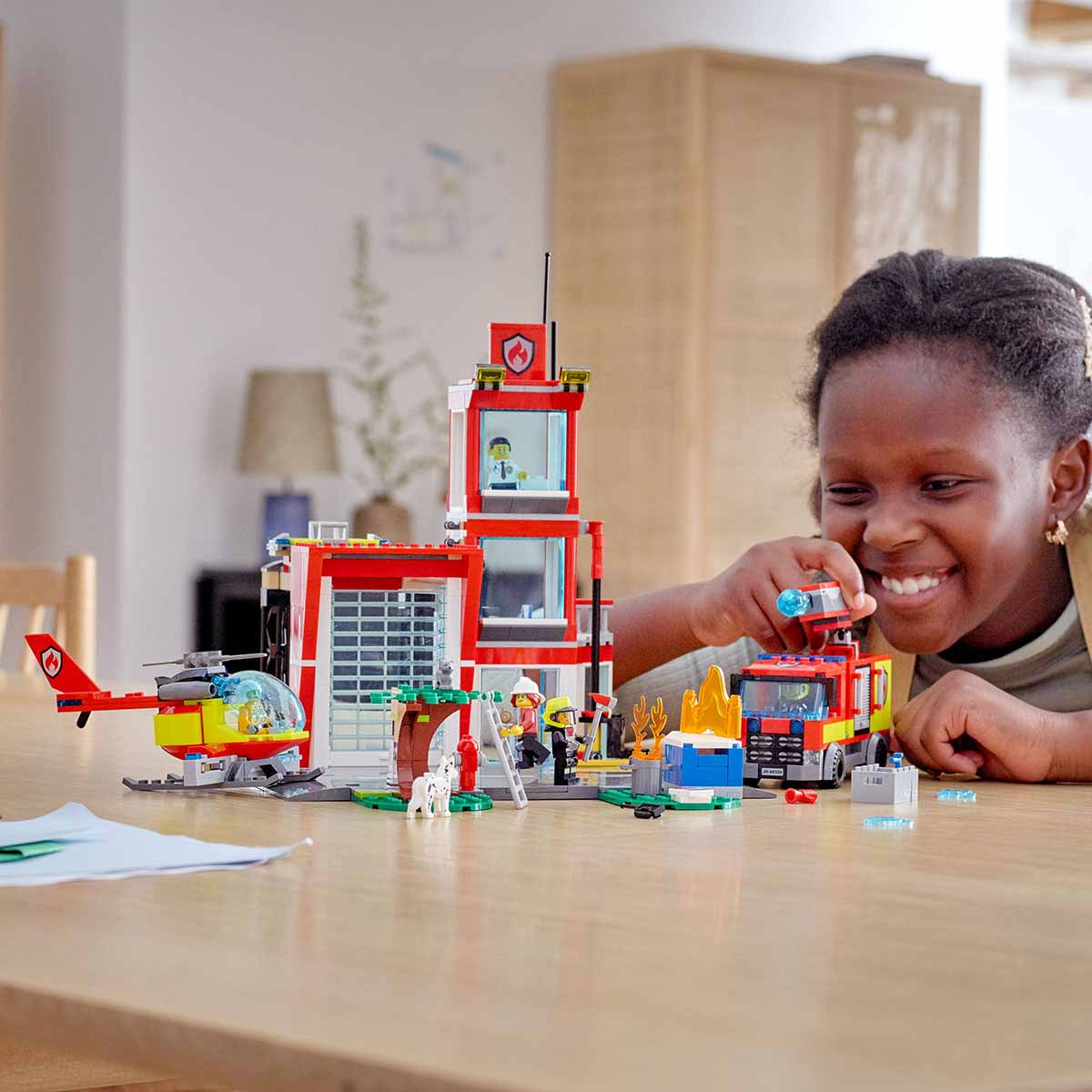 undefined - 709f8_LEGO_City_Itfaiye_Merkezi_60320.jpg