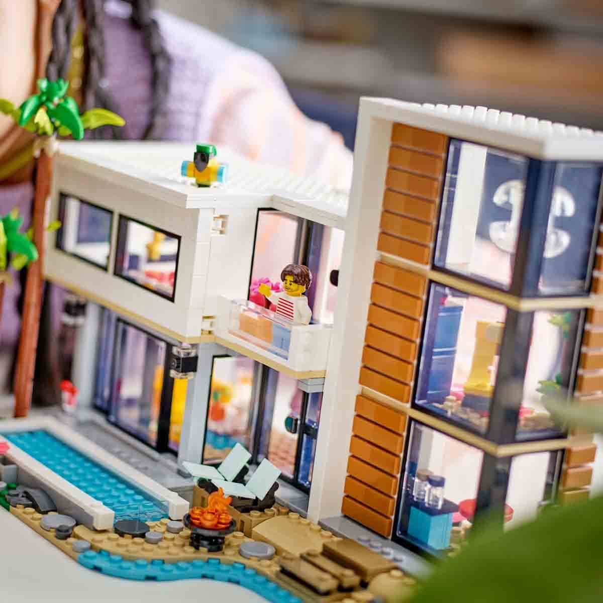undefined - 71b78_LEGO_Creator_3u_1_Arada_Modern_Ev_31153_.jpg