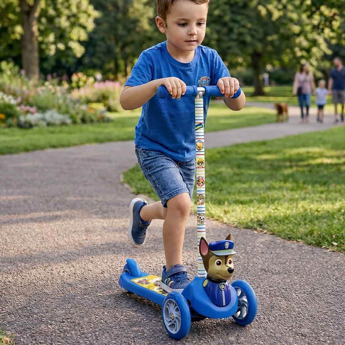 undefined - 72475_PAW_Patrol_3D_3_Tekerlekli_Scooter.jpg
