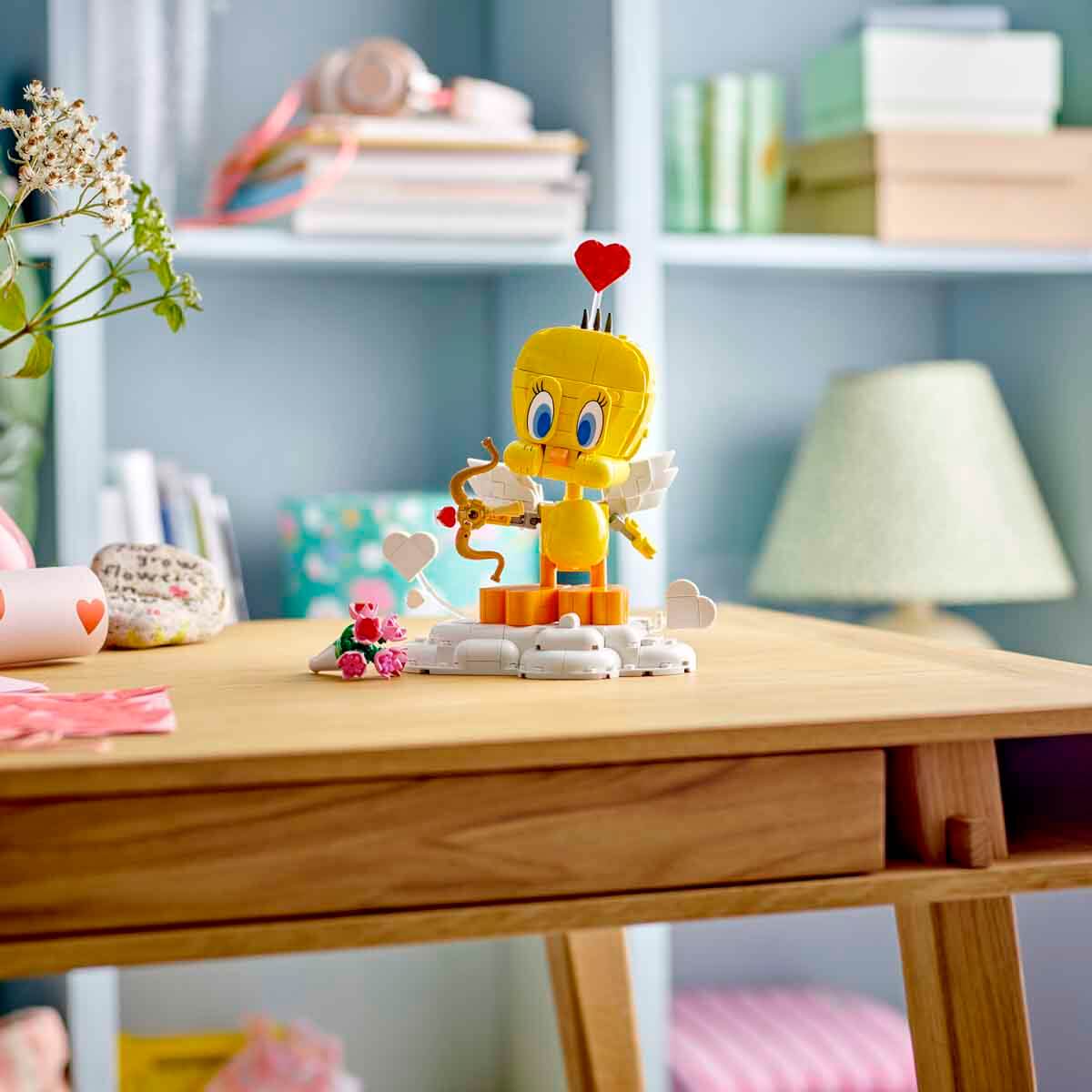 undefined - 72b88_LEGO_Looney_Tunes_Sevgili_Kus_Tweety_40824_.jpg