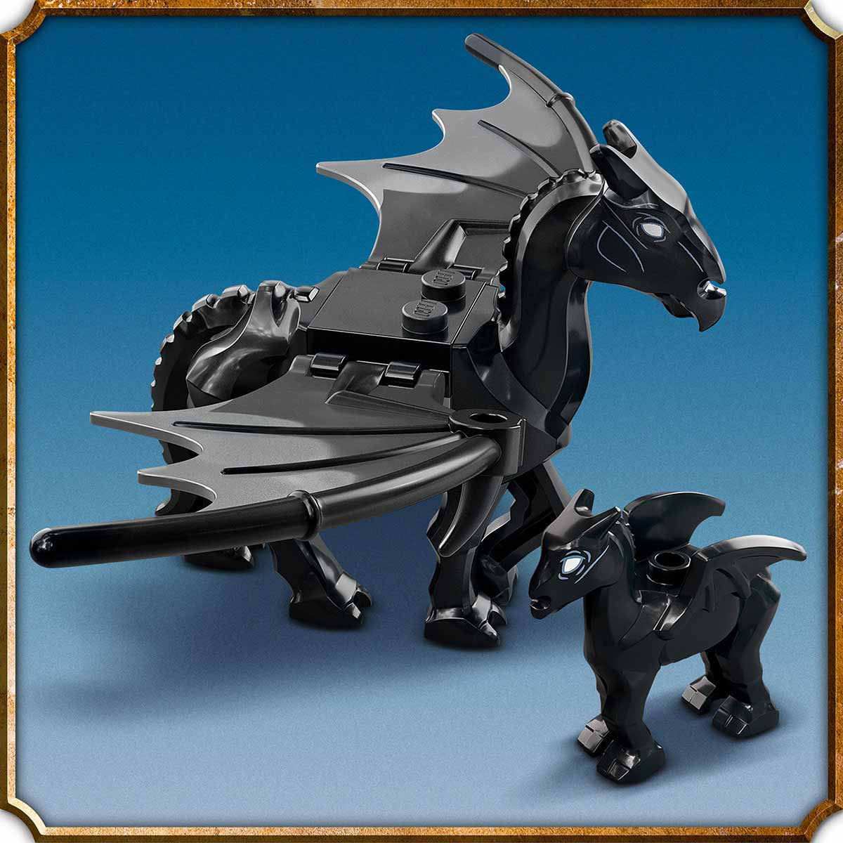 undefined - 75c27_LEGO_Harry_Potter_Hogwarts_Araba_ve_Testraller_764.jpg