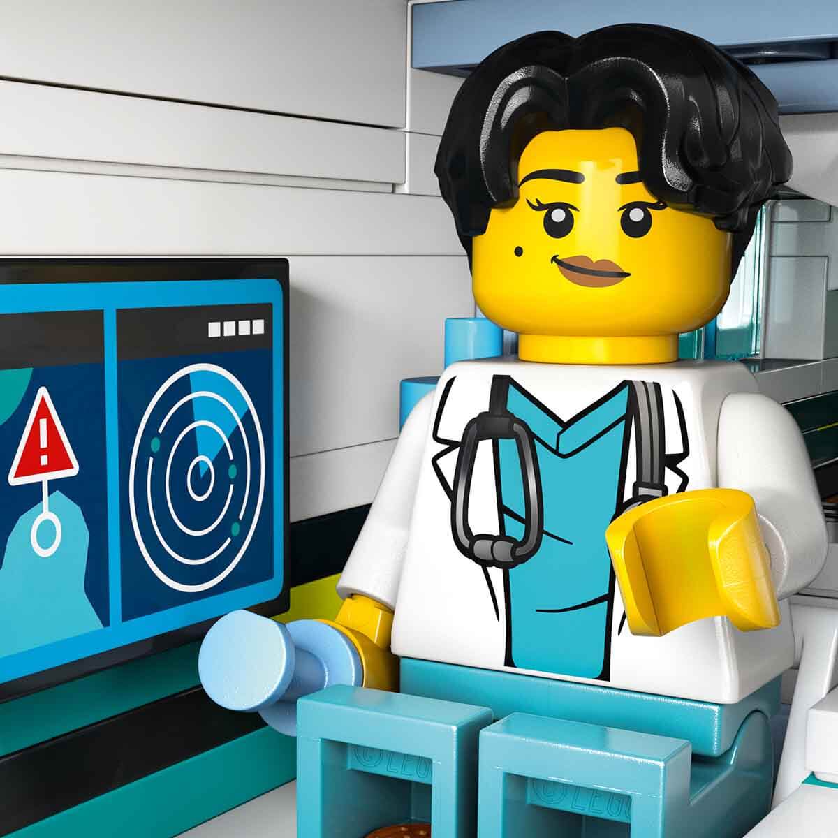 undefined - 7702a_LEGO_City_Acil_Hava_Ambulans_Ucagi_60465_.jpg