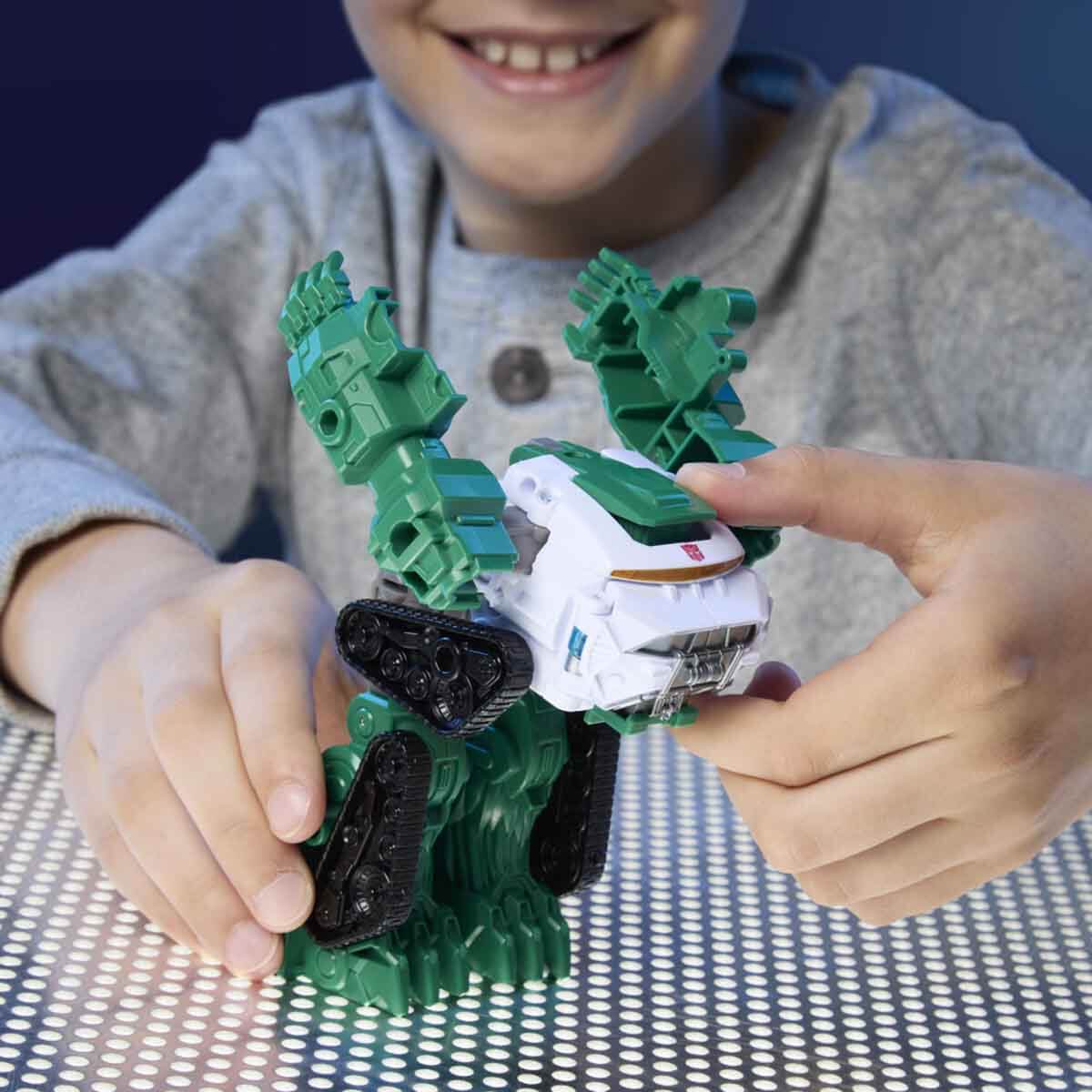undefined - 778b9_Transformers_Cyberworld_Ultimate_Cybers_Changers_F.jpg