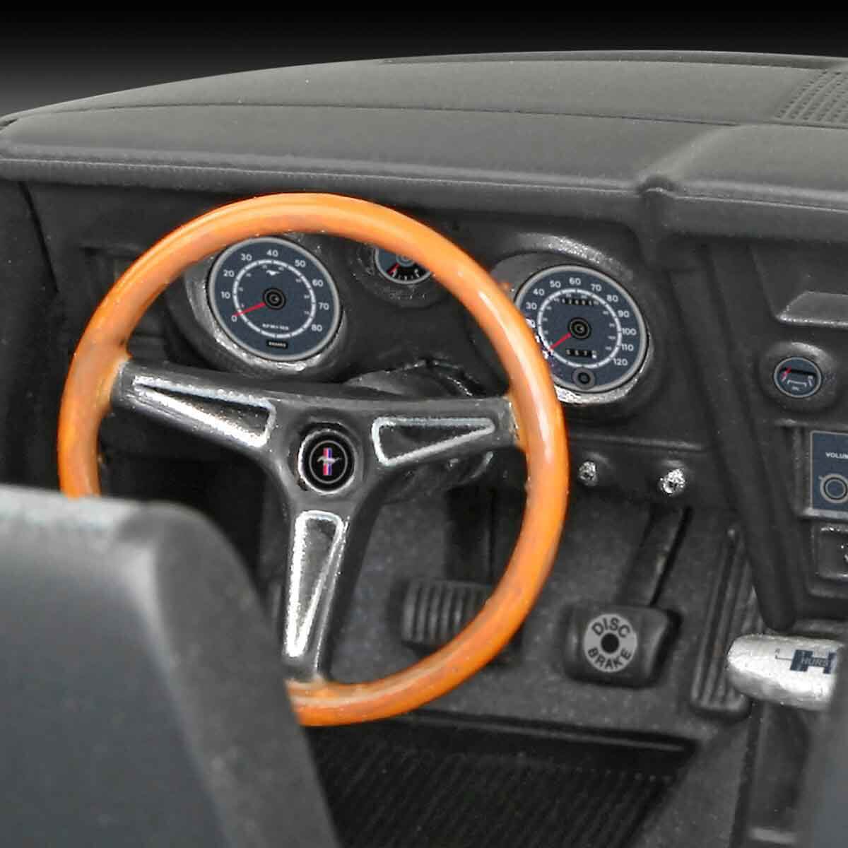 undefined - 78a4c_Revell_125_71_Ford_Mustang_Boss_351_VBA67699.jpg